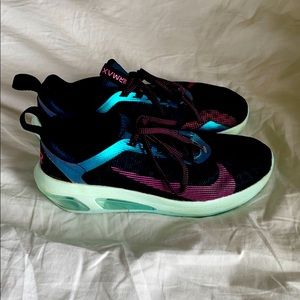 Nike Air Max running shoes women's